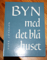 Byn med det blå huset
