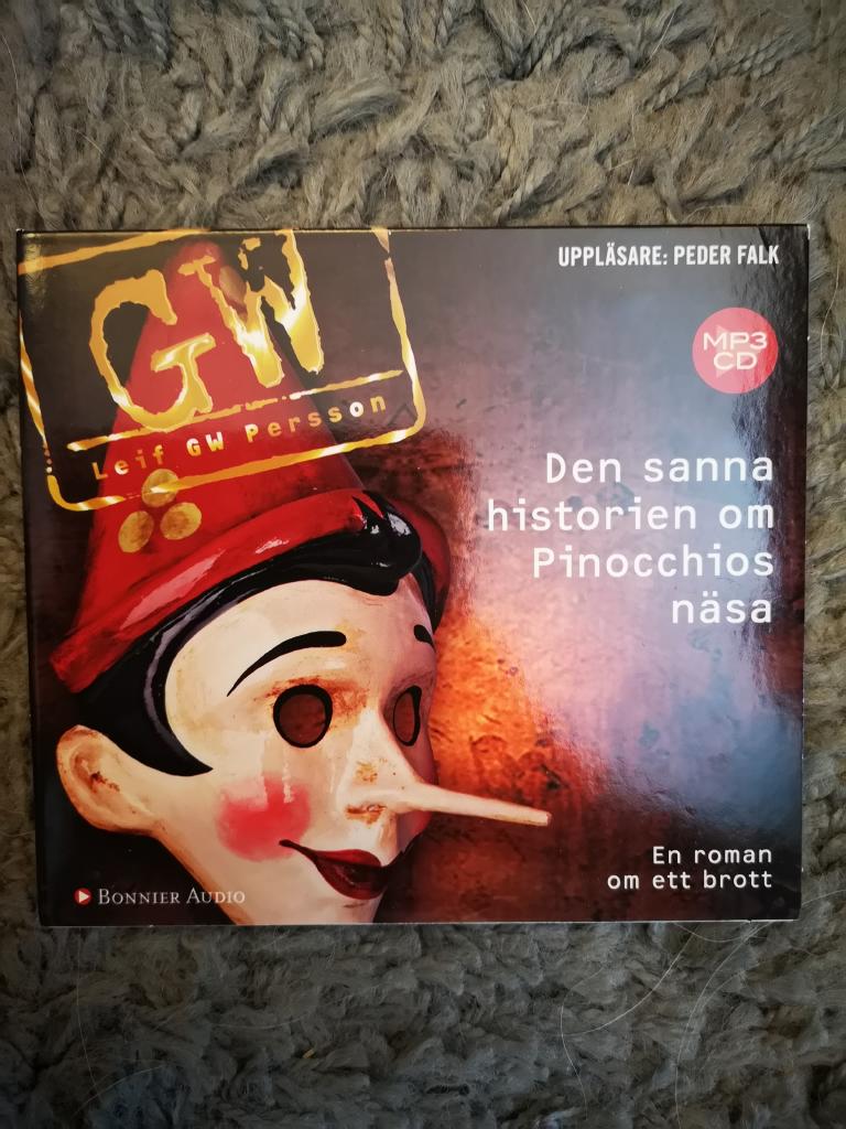 Den sanna historien om Pinocchios näsa : en roman om ett brott